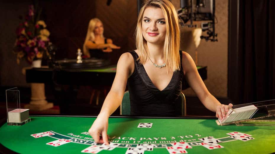 How to Play Live Baccarat